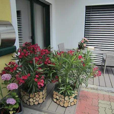 ベッド・アンド・ブレックファスト Fruehstueckspension Kibler