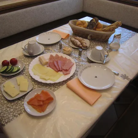 Couette-café Fruehstueckspension Kibler Sankt Georgen im Attergau