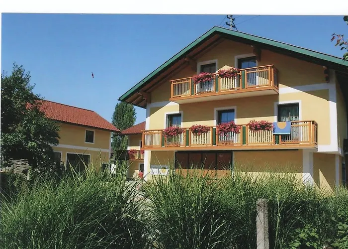 Fruehstueckspension Kibler Bed & Breakfast Sankt Georgen im Attergau