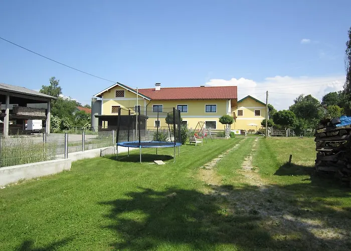 Fruehstueckspension Kibler Sankt Georgen im Attergau