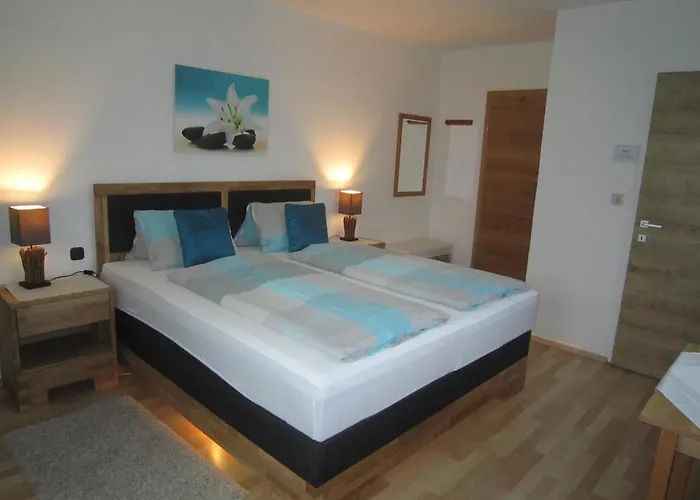 Fruehstueckspension Kibler Oda ve Kahvaltı Sankt Georgen im Attergau