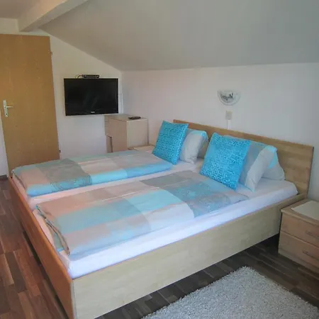 Bed & Breakfast Fruehstueckspension Kibler Sankt Georgen im Attergau