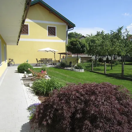 Fruehstueckspension Kibler Bed & Breakfast 2*